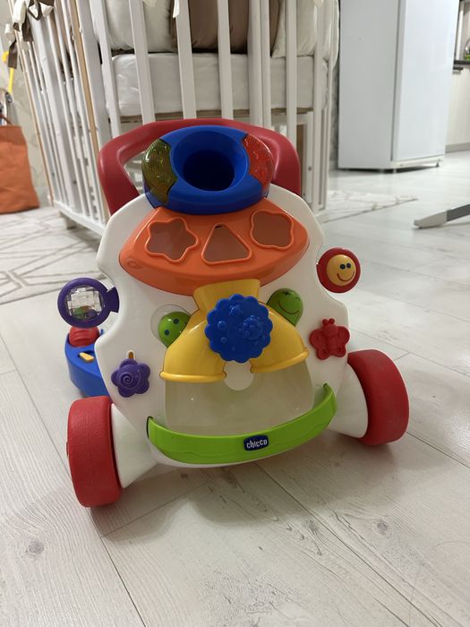 Детские шажочки Chicco