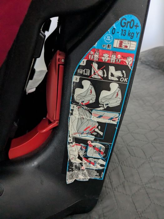 Столче за кола Bebecomfort Iseosneo+ 0-18 kg, Gr0+ и Gr1