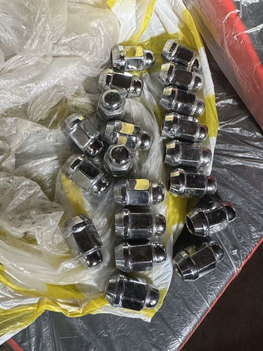 Диски с летними покрышками