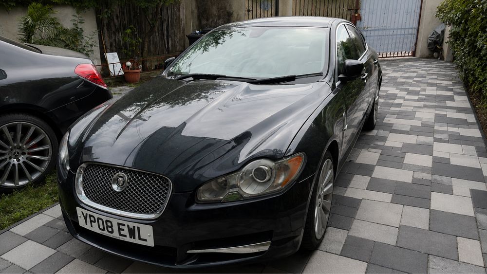 JAGUAR XF Luxury Premium - 2.7 V6 - Diesel - 207 Cp - Automat - Padele F 1 - Racire - Incalzire - Masaj Scaune - Bi - Xenon - Full - V5 -