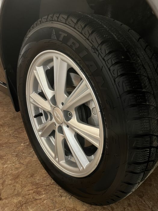 Титан Аттика 14