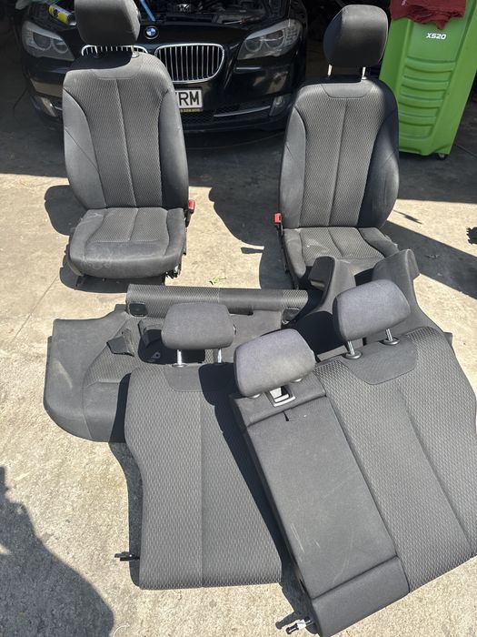 Vand interior f30 cu bancheta rabatabile si incalzire scaune fata