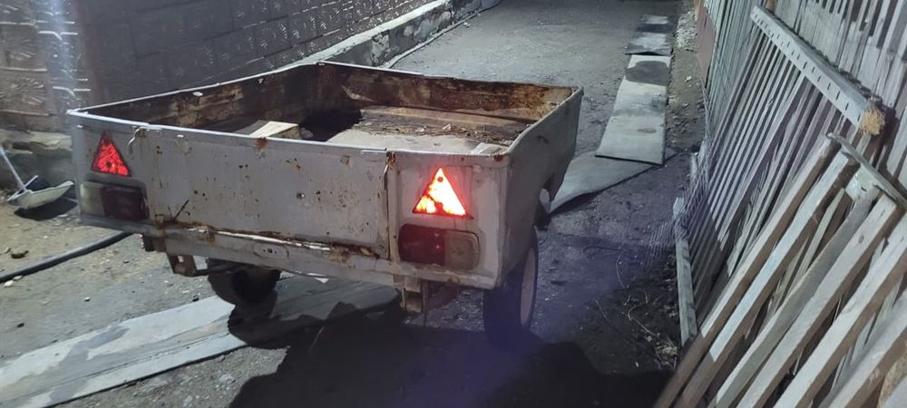 Продам прицеп для легкового авто