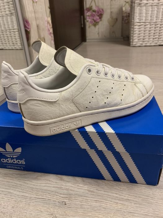 Лимитиран модел маратонки Adidas