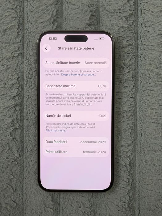 Iphone 15 pro natural titanium