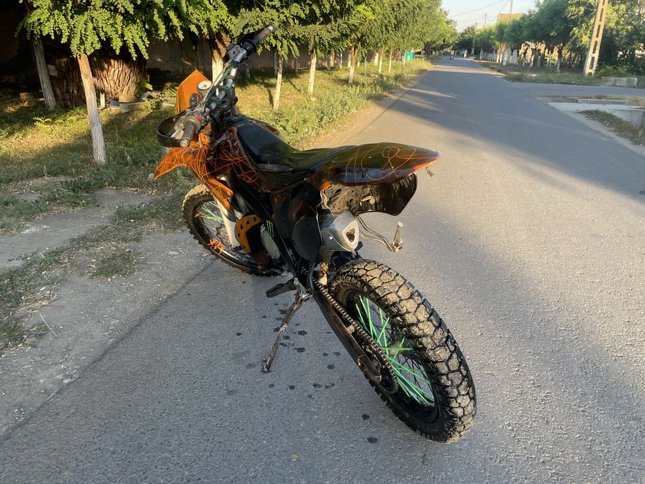 Moto cross 80cc.