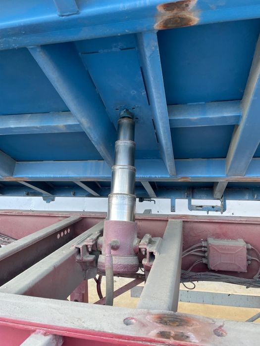 Cardi semiremorca cu obloane rabatabile pentru tractor - bena cereale