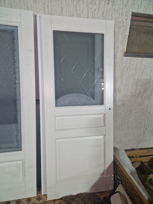 Продаётся дверь дерево