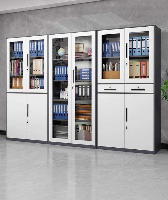 Hodimlar uchun qulay metall shkaf/Ofis uchun funksional shkaf