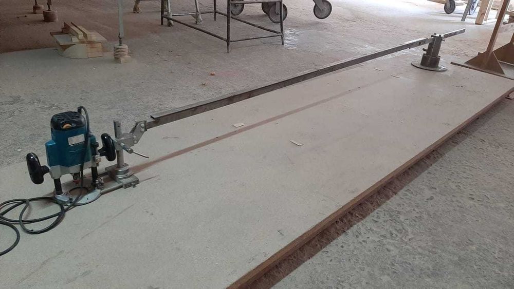 Ручной фрезер с циркулем