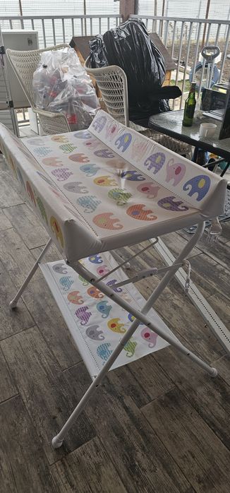 Masa infasat și cada pliabila