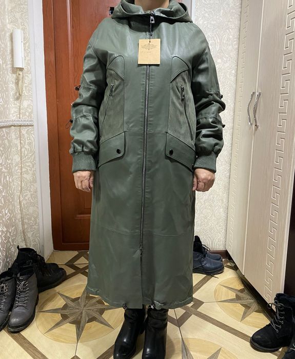 Плащ женский кожаный