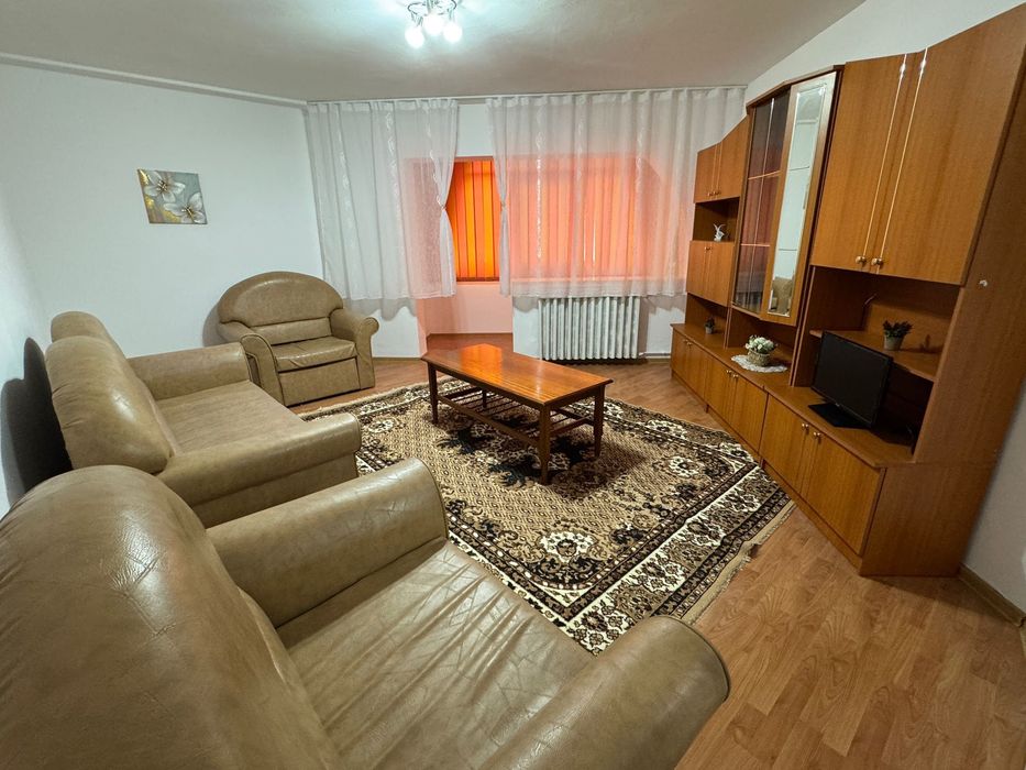 Apartament de închiriat