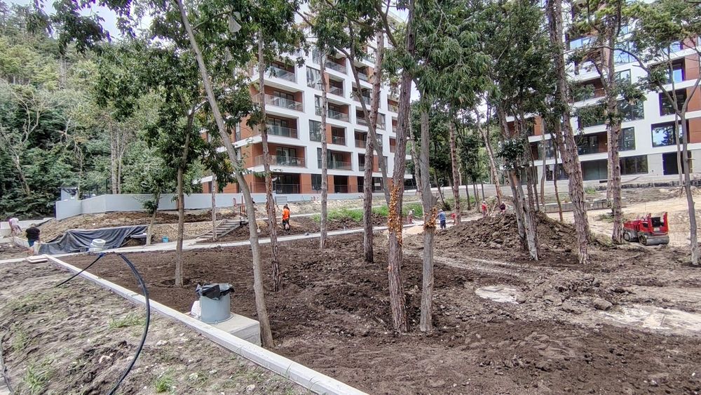 Голям 2-стаен апартамент - 81 кв. м., гр. Варна / кв. Аспарухово / Комплекс "Елисия Грийн" / С Акт.14, в очакване на Акт.15.