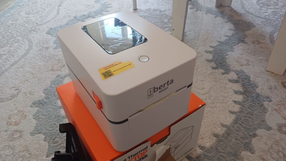 Новый принтер SoonMark M4201 белый