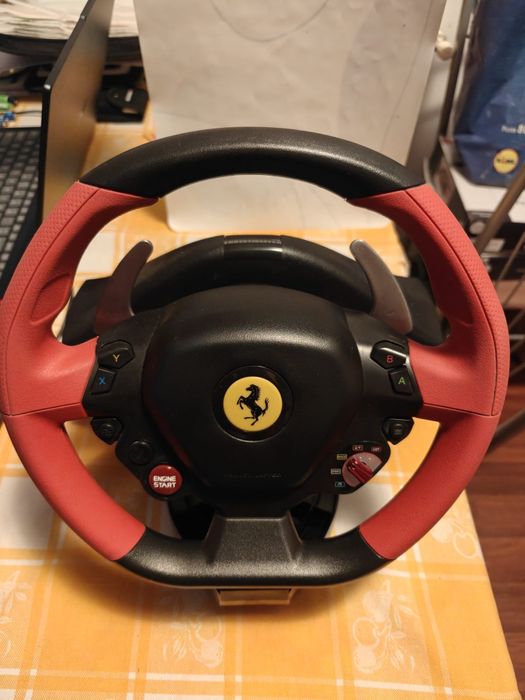 Volan gaming Ferrari 458