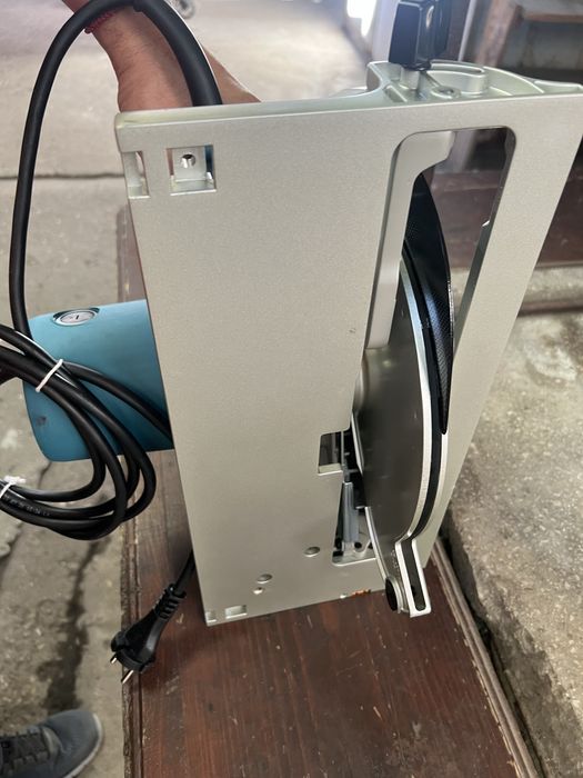 Vand circular de mana Makita 5903RK model2021/2022