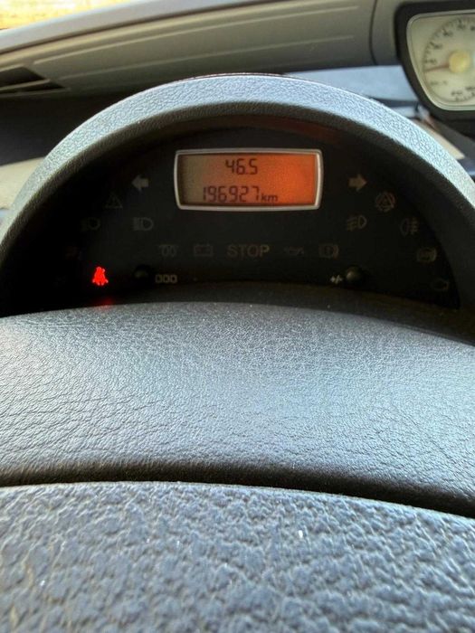 Vand Peugeot 807 din 2005