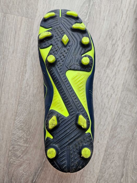 Ghete fotbal marime 37.5 PUMA