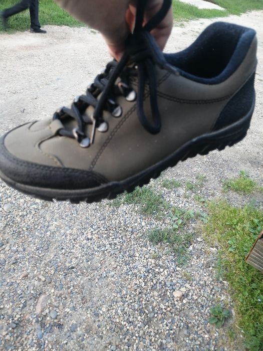 Обувь на подростка 38р