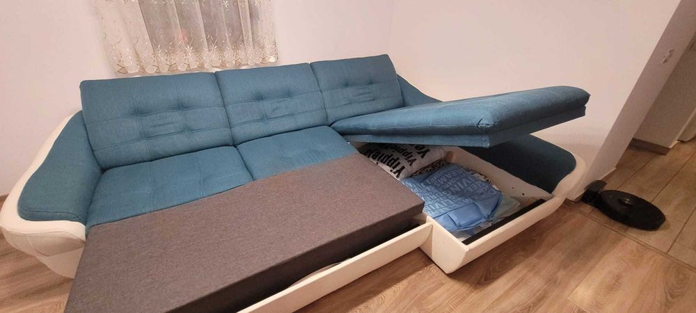 Coltar 3 locuri de vanzare