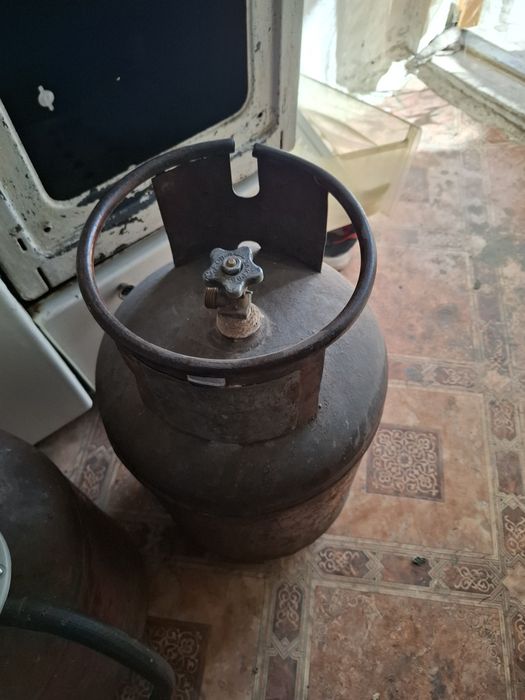 Продам газовый баллон