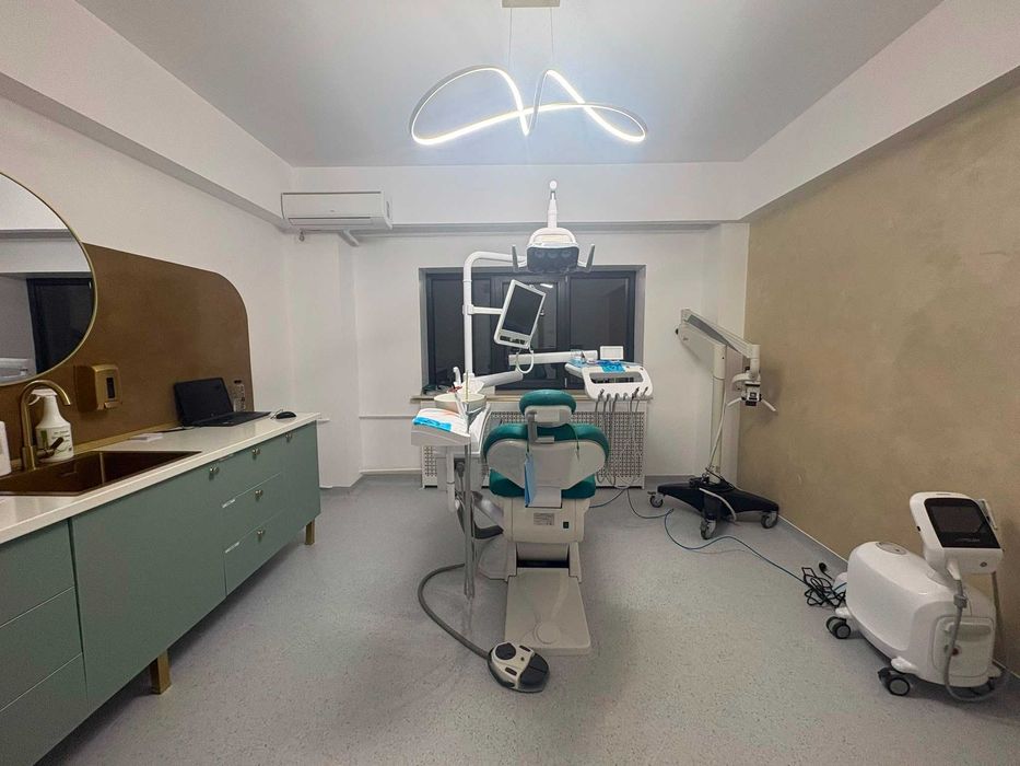 Vand clinica Stomatologica Top Bucuresti