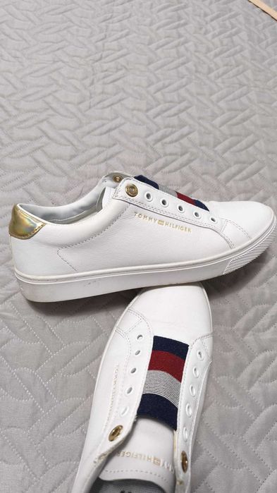Tommy Hilfiger маратонки