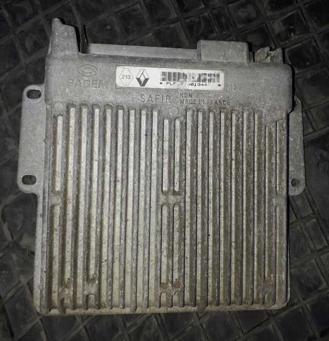 Рено Клио на ЧАСТИ