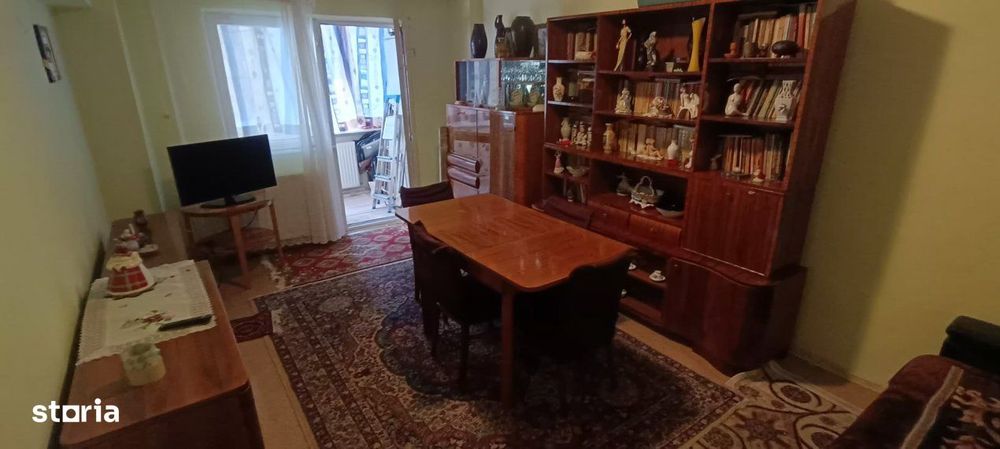 Apartament spatios in Racadau - Gradinita Martinica