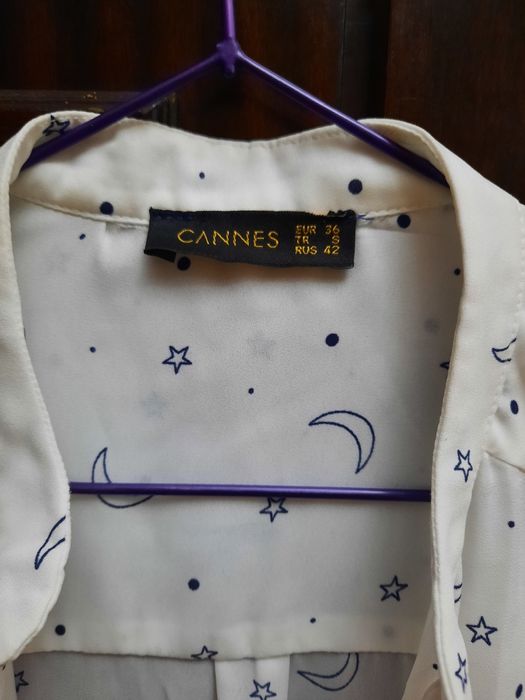 Продаются женские блузки.