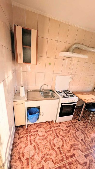 De inchiriat apart 2 camere zona Trapezului/sector 3