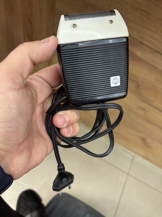 Aparat de RAS /  SHAVER