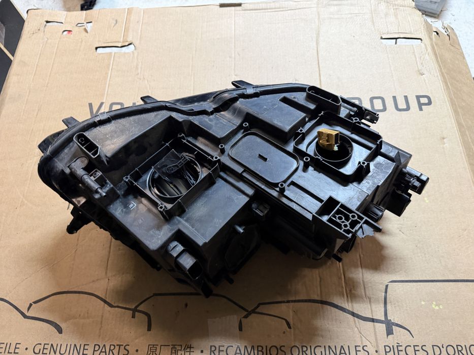 Far stanga Volkswagen Tiguan 5N Full Led 2015/2016/2017/2018/2019