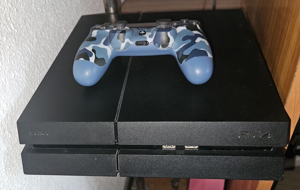 PlayStation 4+Controller si jocuri