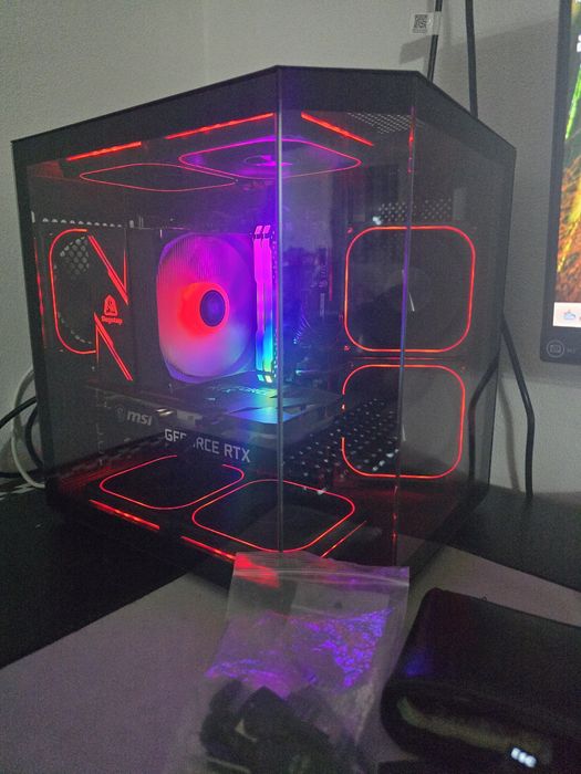 Pc gaming cube..