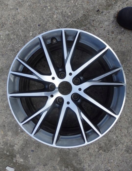 o janta 17 originala bmw seria 1 f40 seria 2 f44 style 489 7j et47