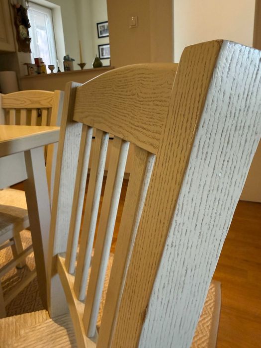 Дървена кухненска маса + 4 стола – комплект