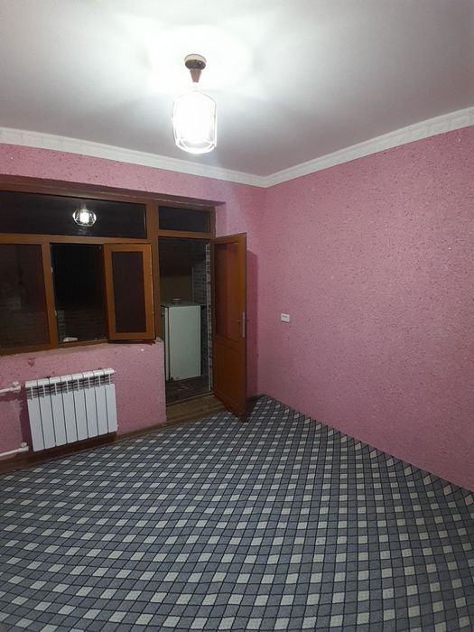 3 xonalik uy sotiladi