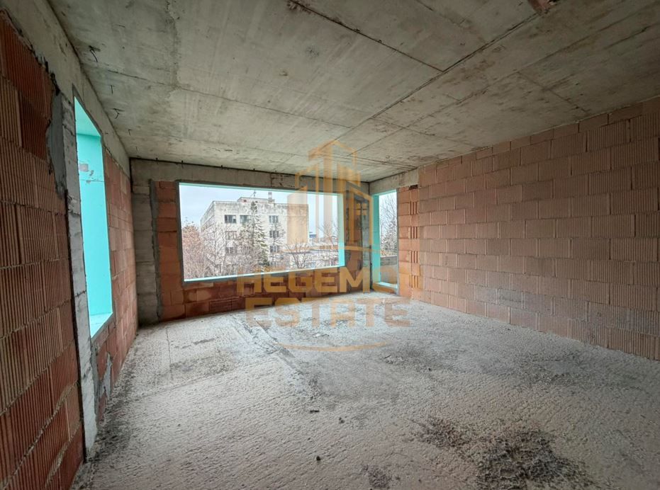 3-стаен в Варна-Кайсиева градина площ 84 цена 119900