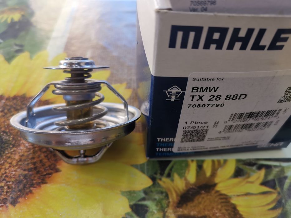 Нов неизползван термостат за Бмв е 36 2.0i 150к.с