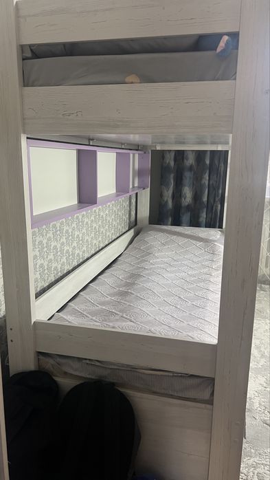 Кровать двухярусная