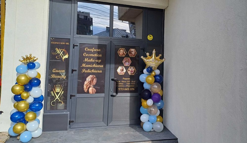 Inchiriere post manichiură-pedichiură