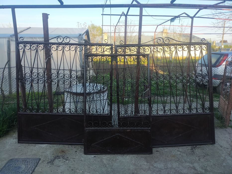 Porți de fier de vânzare