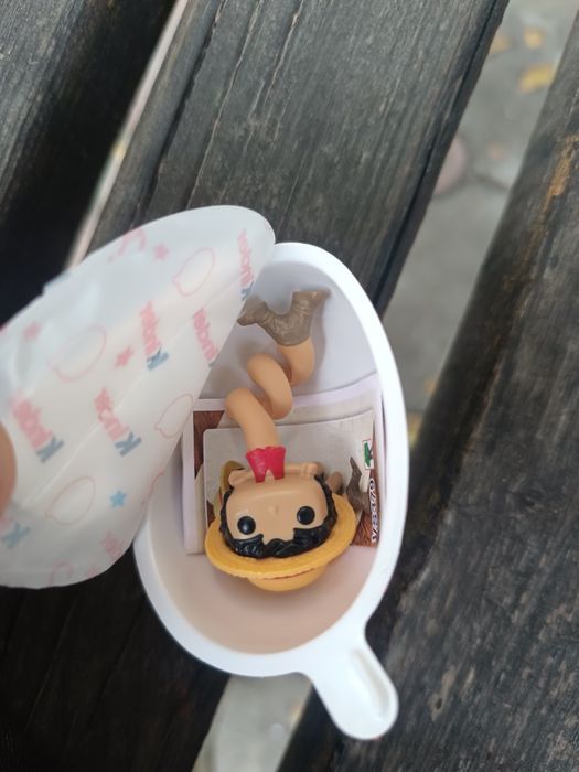 Луффи на карандаш  kinder joy /One piece /Funko