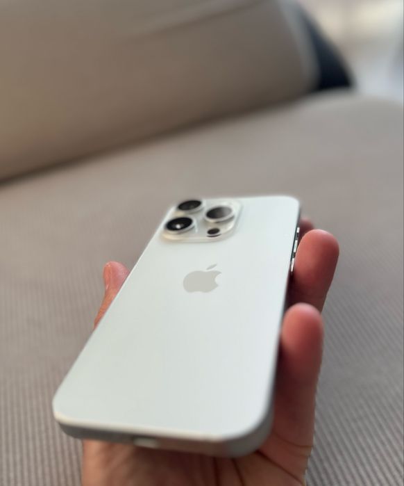 Apple iPhone 15 Pro 256 ГБ