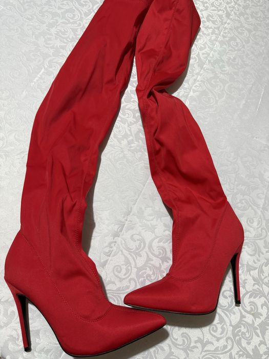 Червени секси ботуши