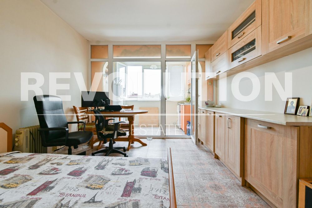 Продава се Двустаен апартамент в София, Редута - 53 кв.м за 3329 €/кв.м - Снимка #2