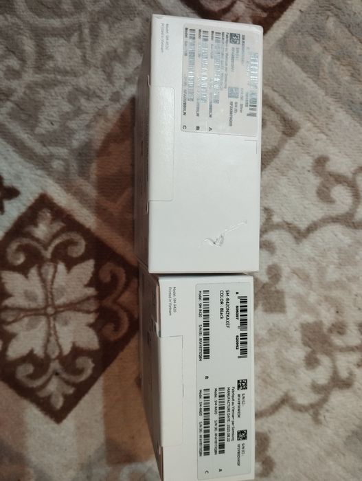 Căști Samsung Buds 3 și 3 FE