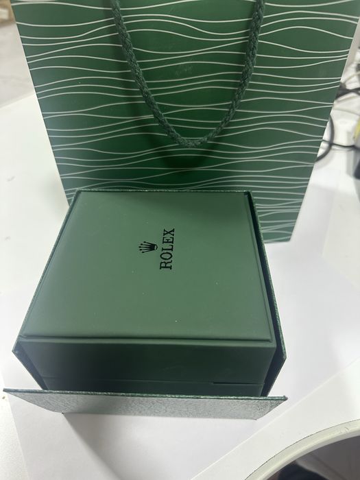Золотые часы rolex